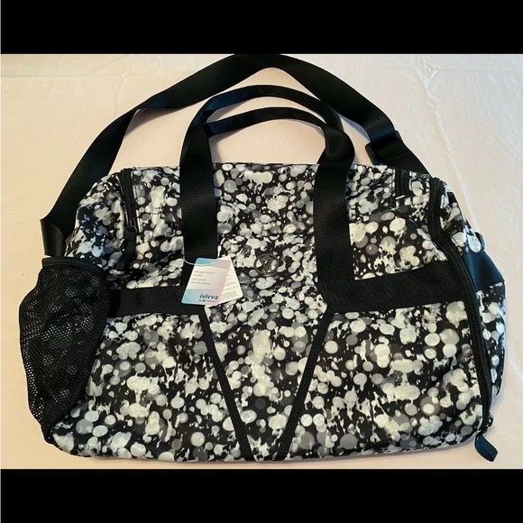IVIVVA by Lululemon NEW W/TAG Most Popular HARD-TO-FIND Mindful Magic Duffel 26L - Picture 4 of 4